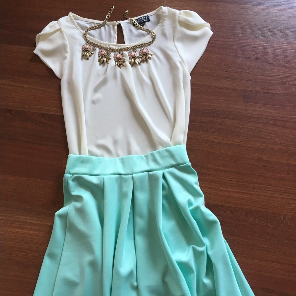 Spring Skirt - Picture 2 of 2